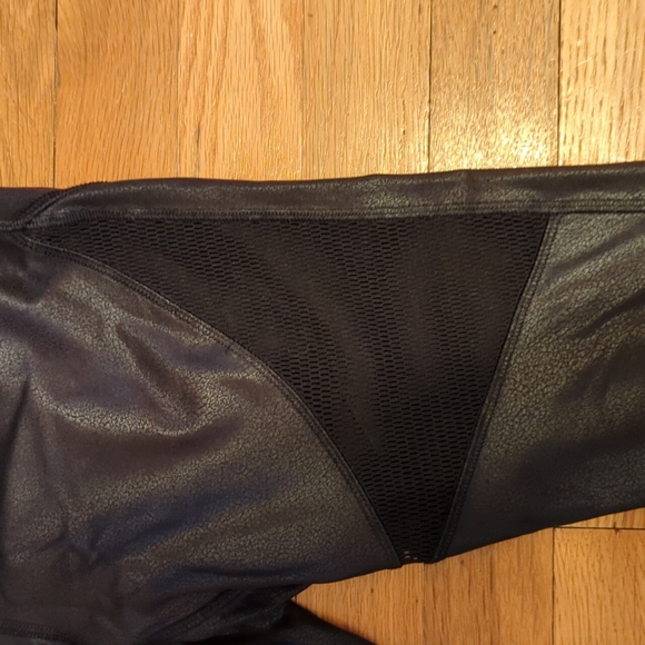Faux Leather Leggings - size S - Picture 2 of 4